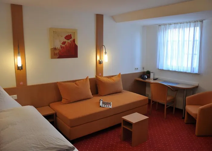 Löwen Hotel&restaurant 3*